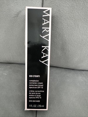 Mary Kay CC Cream Sunscreen SPF 15 Broad Spectrum Light-Medium 1 fl oz
