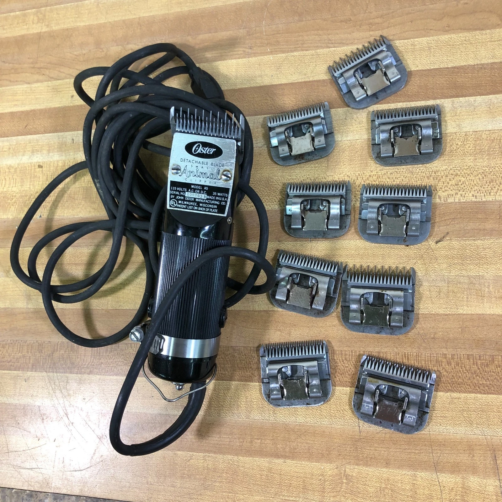 Vintage Oster Animal A5 2 Speed Horse/Animal Pet Clippers w/10 Blades (WORKS)