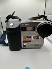 Sony Mavica MVC-FD81 Digital Camera - Black/Silver - UNTESTED With Carrying Bag