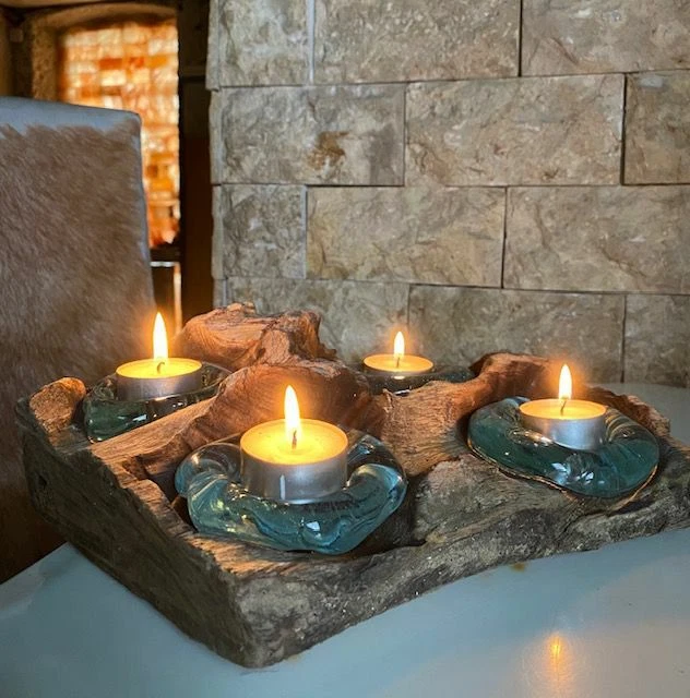 Molten Glass Candle holder for 4 candles wooden glas with root wood decoration