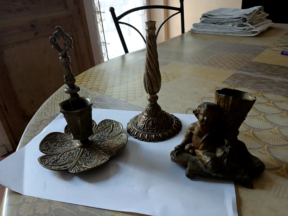 3 Anciens objets en laiton - Photo 1/1