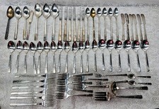 1938 Oneida Grenoble Prestige Heirloom Silverplate 62 Piece Flatware Set