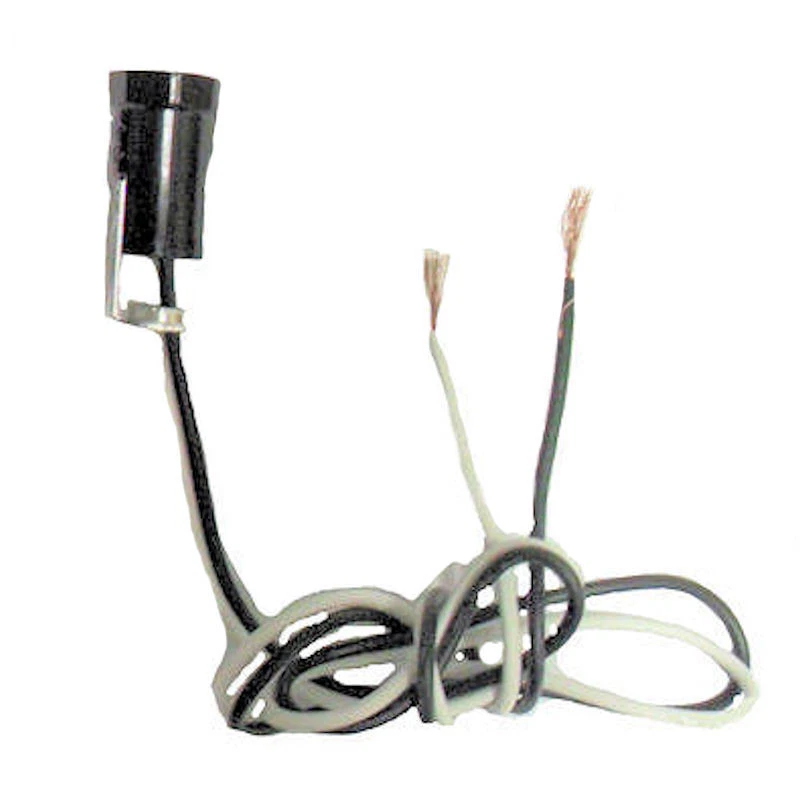 SATCO PHENOLIC PREWIRE CANDELABRA SOCKET W/ HICKEY & 24" LEADS TR-213