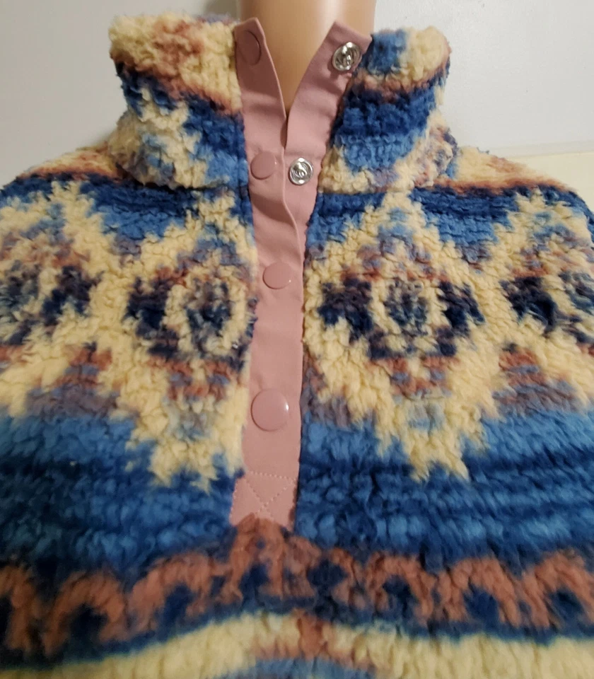 Womens Long Sleeve Quarter Snap Sherpa Pulloverby SO size Large (L) - Image 2 of 4
