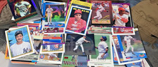 Huge Baseball Lot of (1000+) Vintage & Modern stars / rookies / HOF / Inserts