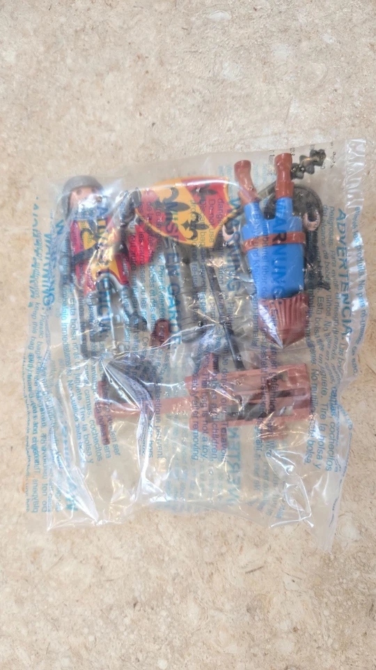 Unopened! Playmobil Knights Set 5972 34 pieces With Case - Image 3 of 4