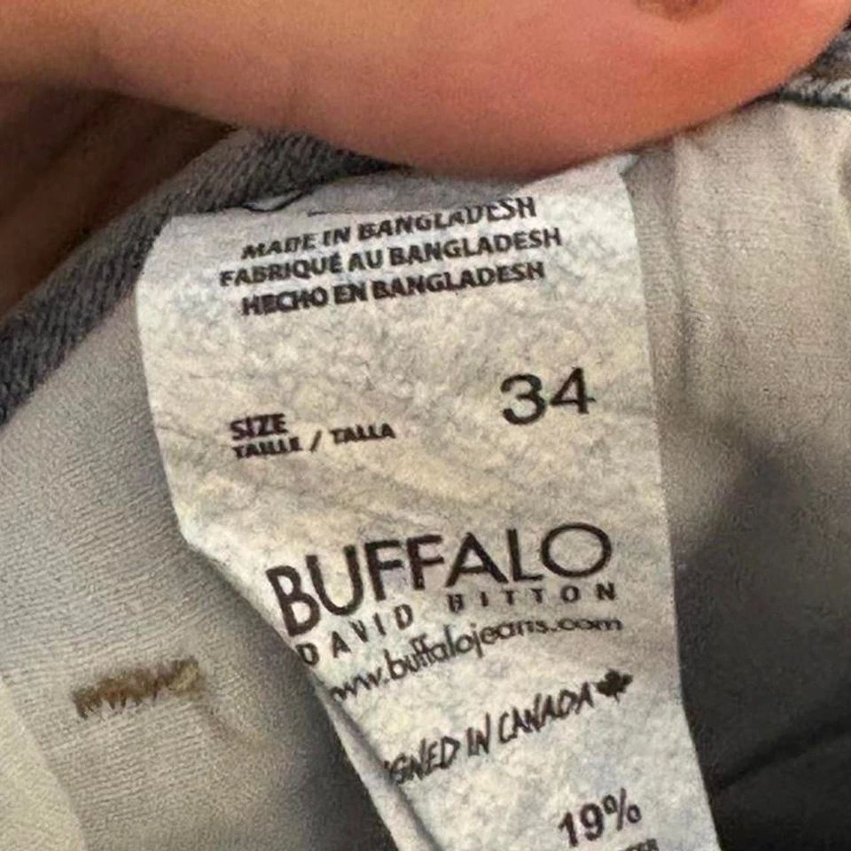 Y2K Mens Baggy Buffalo Jean Shorts SZ 34'' - Image 3 of 4