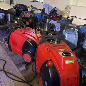 Pre Owned optima steam cleaner