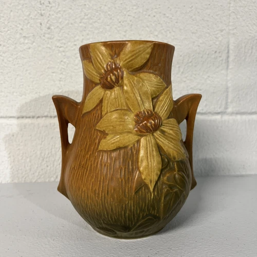 VTG 1940’s Roseville ART Pottery VASE Clematis vine FLORAL Double Handle 103-6"