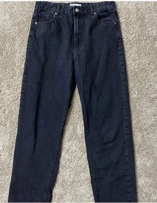 Bershka Black High Rise Jeans Size 6 Loose Straight Fit