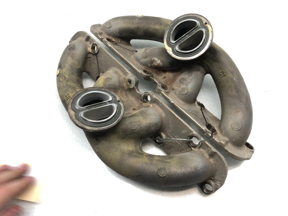 BMW 750I 2016-2019 par de cabezales de colector de escape X2 OEM. Foto 2 de 4