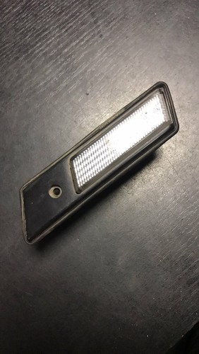 BMW 3er E36 Blinker Seitenblinker Blinkleuchte Kotflügel rechts weiß 9405075
