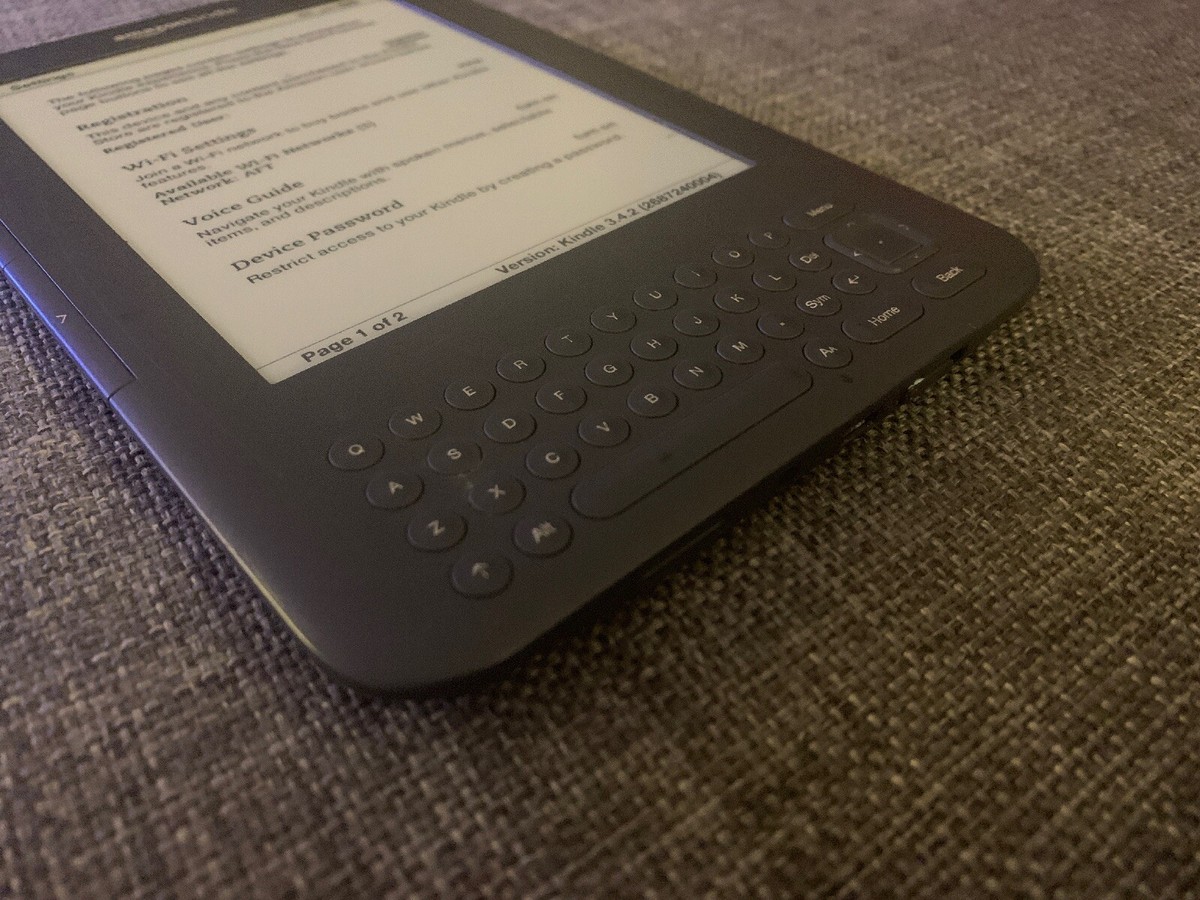 Amazon Kindle Keyboard 3rd Gen D00901 WiFi , Black, | eBay