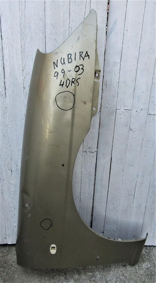 Daewoo Nubira SDN Modelo 1999 03 Panel Guardabarros Delantero Lado Derecho Usado Foto 4 de 4