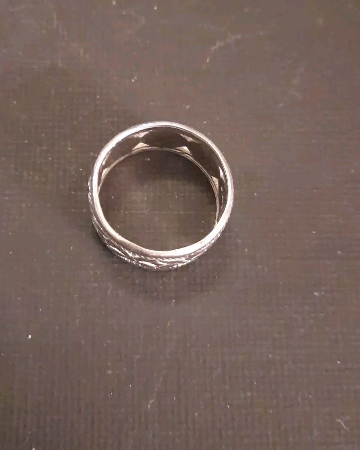 Picture 5 of 6