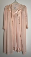 Vintage Vanity Fair 2-piece Night Gown Robe Fairy Set Size Medium Light Pink