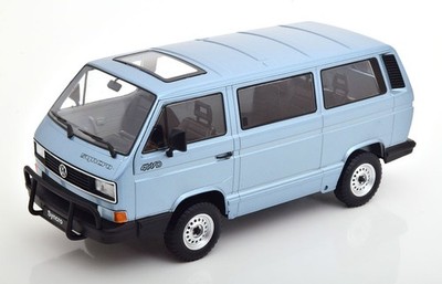 1:18 KK-Scale VW bus T3 Syncro 1987 lightblue-metallic