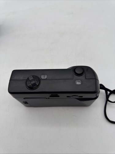 Vintage 35 MM Focus Free Camera w/ Electronic Flash, Original Box & Carry Case - Picture 8 of 11