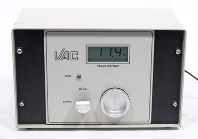 VAC Vacuum Atmosphere Company LM-O2 Trace Moisture Analyzer