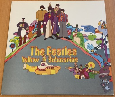 LP The Beatles  - Yellow Submarine 1985 UK PCS 7070