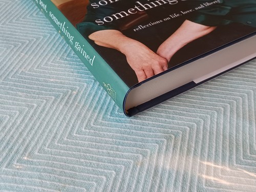 SIGNED Hillary Rodham Clinton Autographed Book-Something Lost, Something Gained - Picture 8 of 13