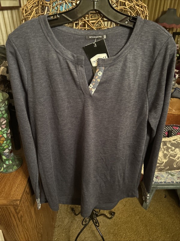 Staccato Women’s Top Size Medium New With Tags