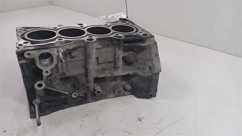 Engine Cylinder Block 2.0L Naturally Aspirated Fits 16-19 Honda Civic - Image 3 of 4
