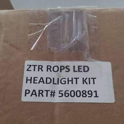 New OEM Ferris Headlight Kit Part # 5600891 ROPS mounted for IS700 IS2100 IS3200