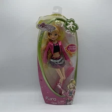 NIB 2012 JAKKS PACIFIC WINX CLUB FLORA DOLL #44418 CONCERT COLLECTION 11.5"