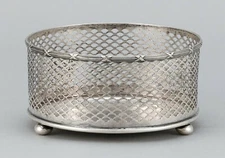 A133 MERIDEN BRITTANIA CO. STERLING SILVER WINE BOTTLE COASTER