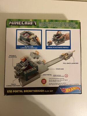 RARE 2018 Mattel Hotwheels Minecraft End Portal Breakthrough Play