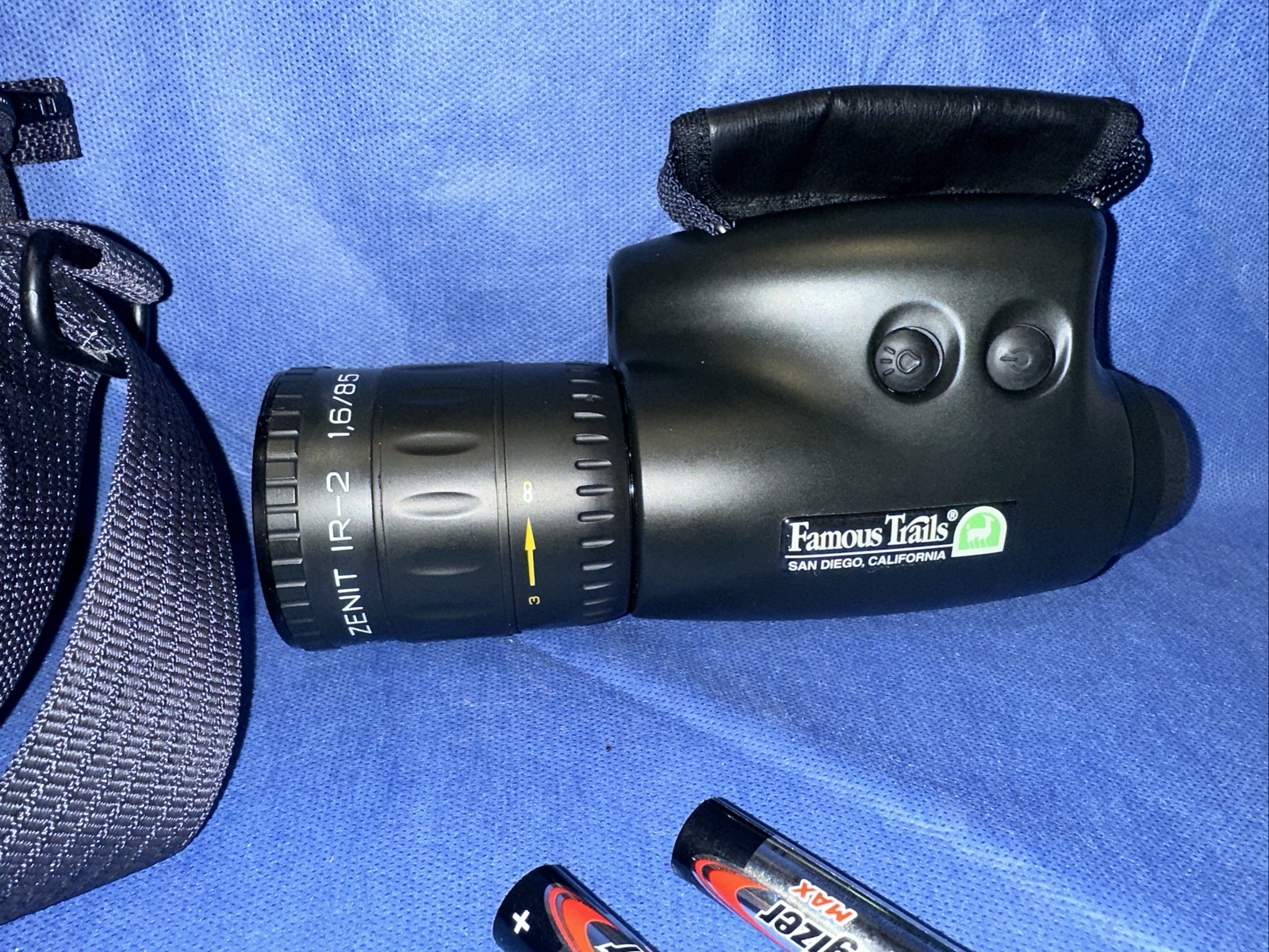 ZENIT IR2 1,6/85 Night Vision Monocular And Case Mint Condition Famous Trails eBay