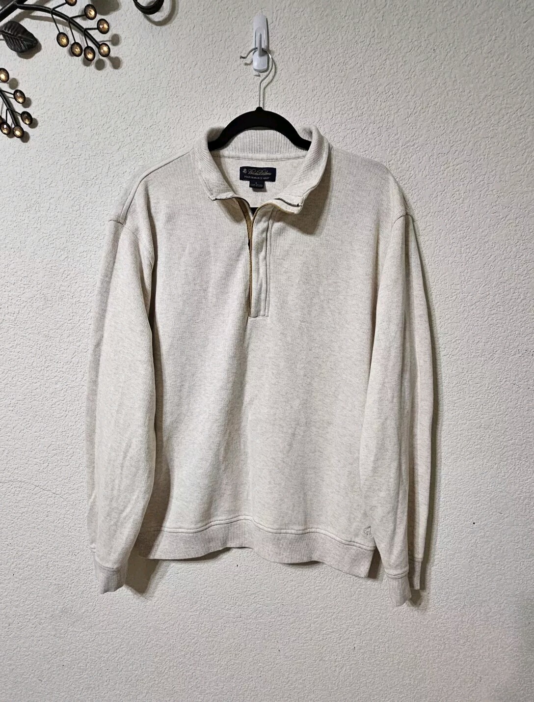 Picture 1 of 10