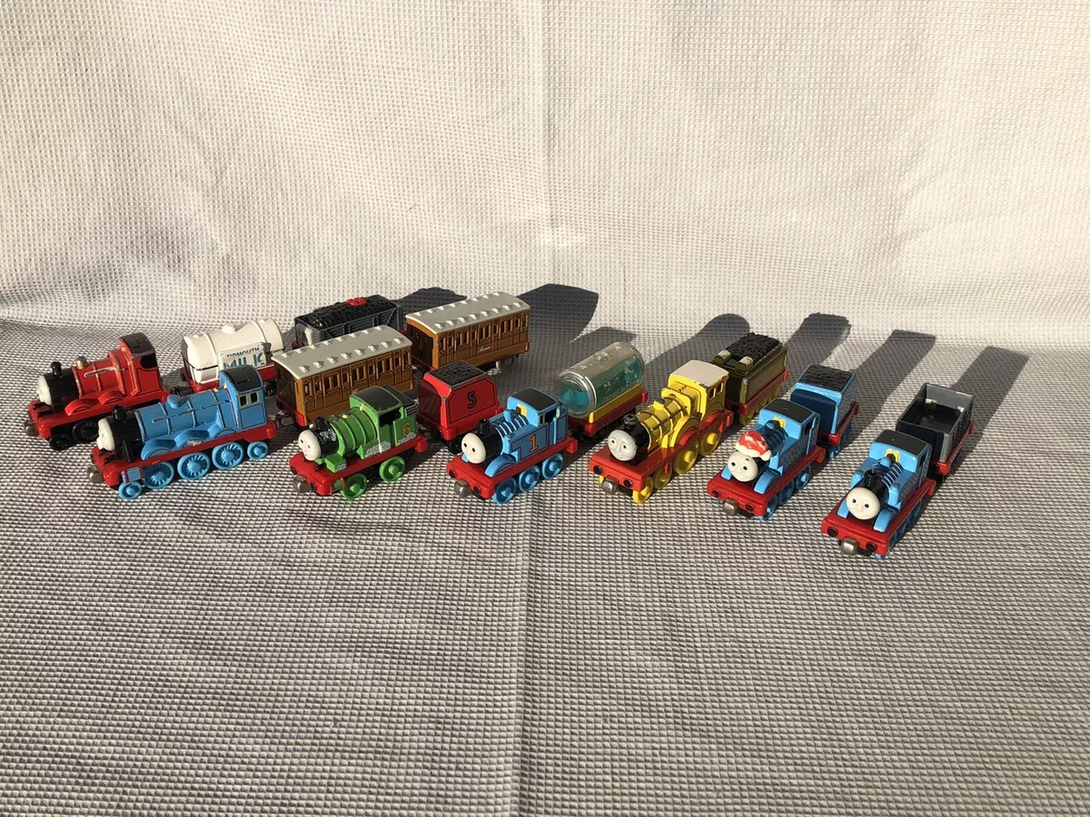 Thomas Friends Take N Play Along DieCast Narrow Gauge Engine Lot