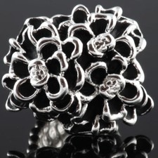 Cocktail Silver Tone Black Flower Bouquet Celebrity Style Fashion Stretch Ring