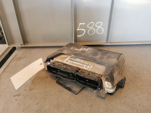 Opel Omega B Steuergerät Motorsteuergerät Hauptsteuergerät 0281010273 24417198