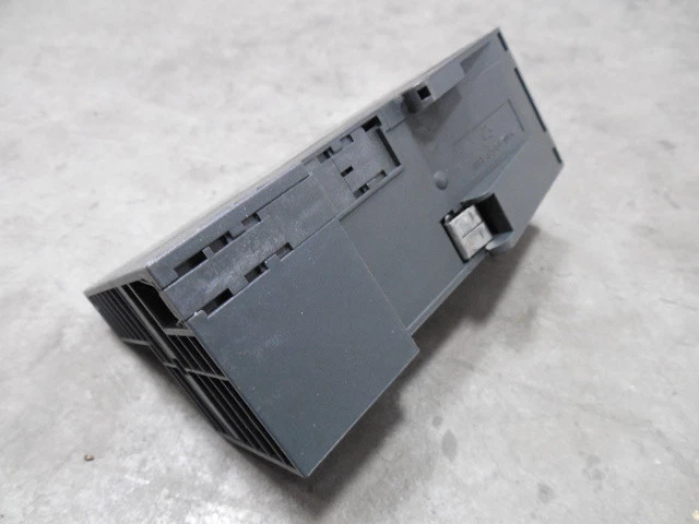 USED SST DeviceNet 5136-DNS-200S Slave Adapter Module Rev. 02.002 - Image 2 of 4