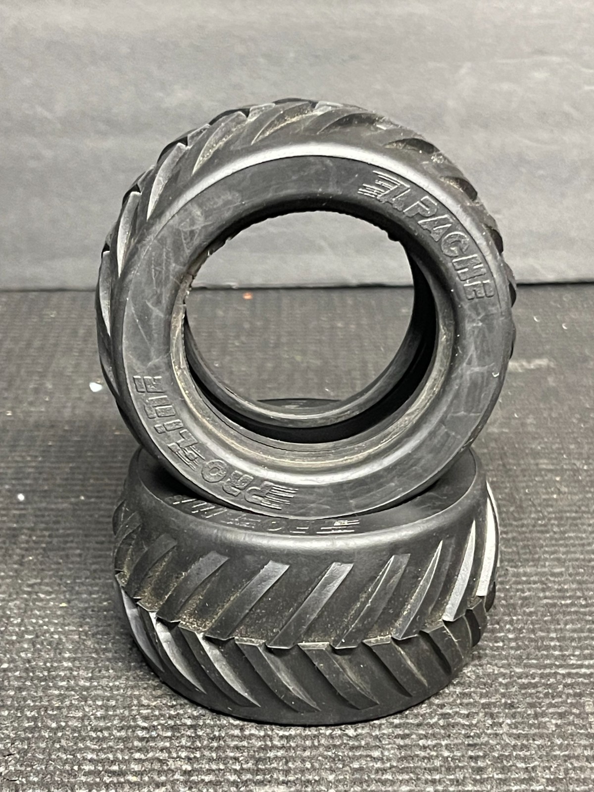 Rear Tires 1.9 2.0 Rc10 Ultima