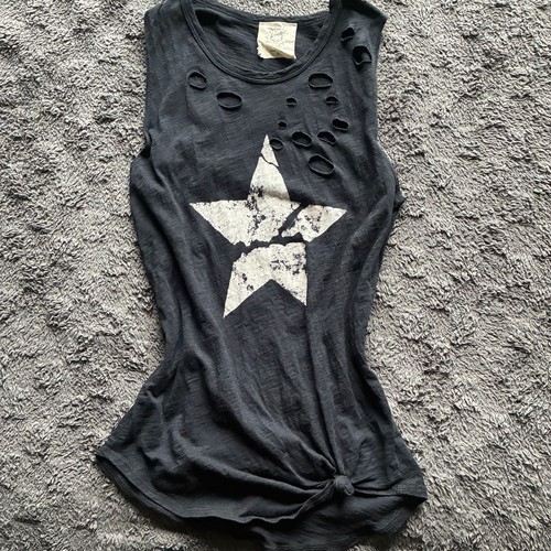 Fantastic Fawn Distressed Star Graphic Tank Top with Tie Hem