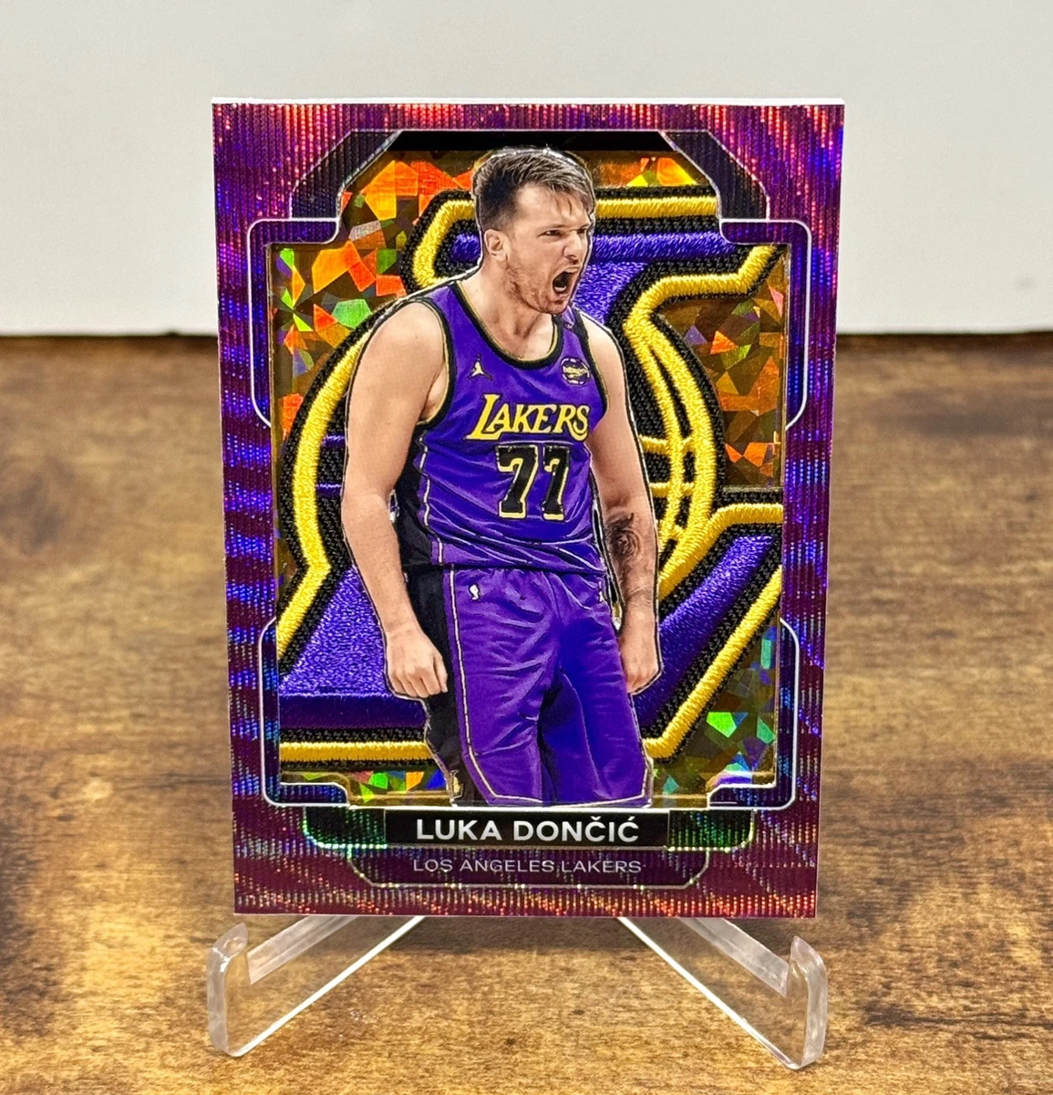 Luka Dončić Basketball Sports Trading Cards & Accessories
