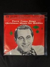 Perry Como~I Saw Mommy Kissing Santa Claus/Rudolph the Red-Nosed Reindeer 45 VG+