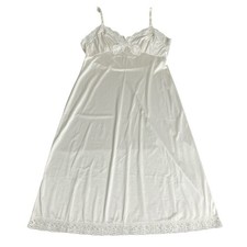 Vintage Vassarette Quintessence Full Slip 34L White Lace Antron III Nylon USA