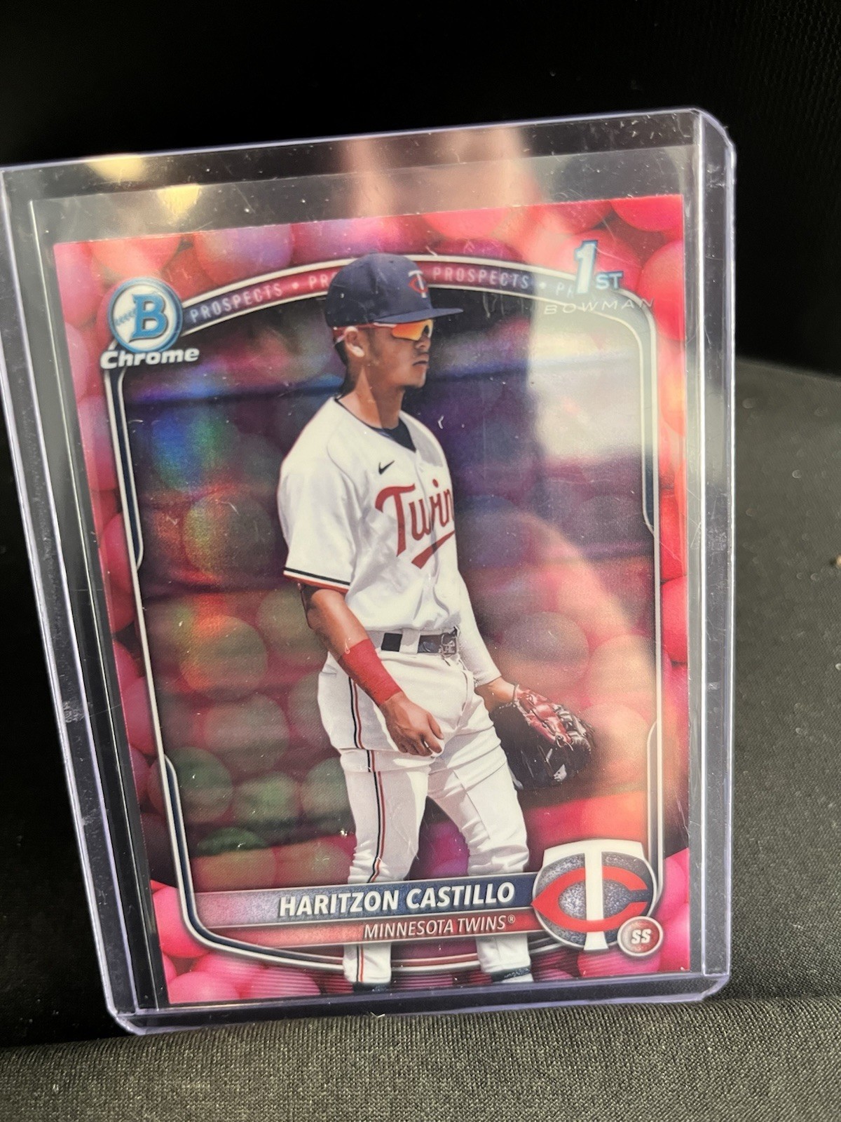 2025 Bowman Chrome 1st - Haritzon Castillo Bubble Gum Refractor SSP TWINS