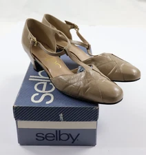 Vintage Selby Garbo Women's 9B Bone 2" Inch Heel Strappy Pointed Toe Shoes