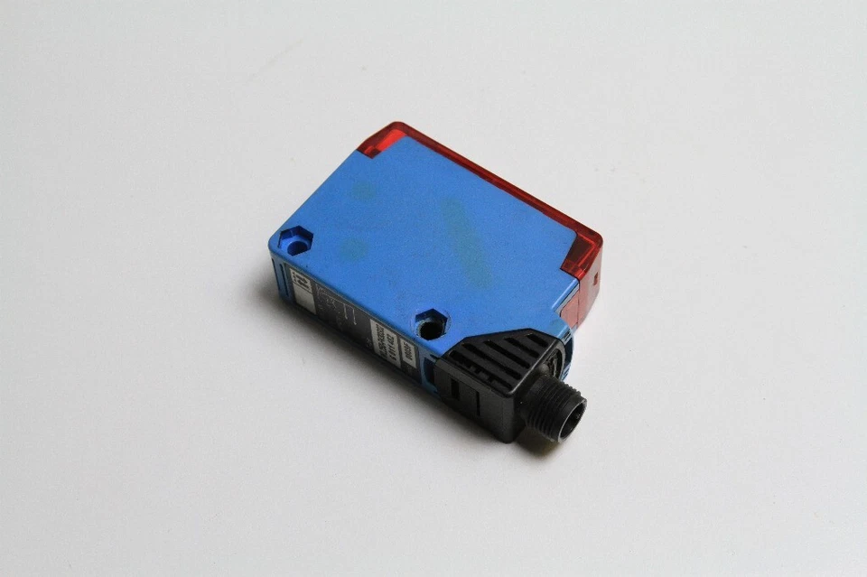 SICK WL250-P430S02 Reflex Photoelectric Switch WL250-P430S02 internally light on - Image 4 of 4