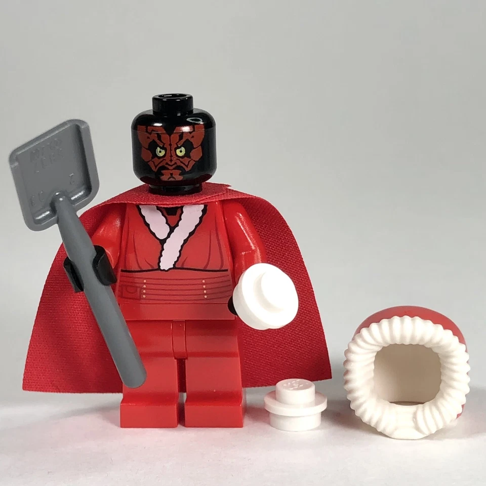 LEGO Star Wars Santa Darth Maul Minifigure 9509 Advent Calendar 2012 Holiday - Image 2 of 4
