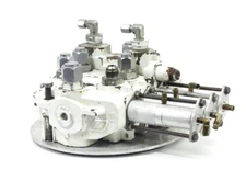 Commercial Intertech 3 Section Air Operated Hydraulic Valve Body | 305-9596