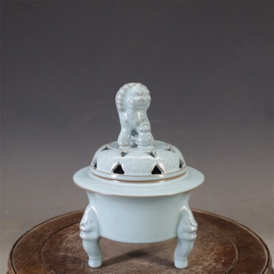 7.4'' China Ruyao Celeste Glaze Porcelain Iron Fetus Tripodia Lion Incense Burner
