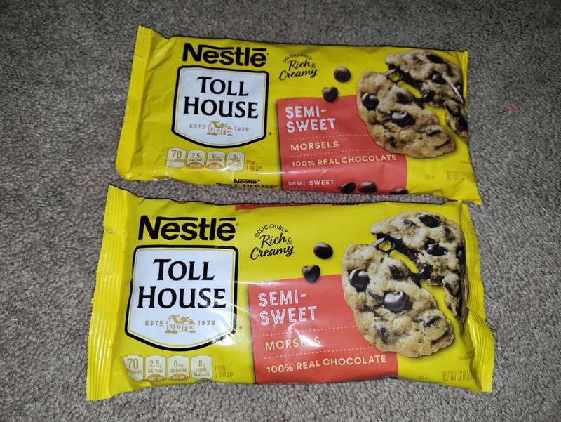 2) Nestle Toll House Chocolate Morsels Semi Sweet Chips 12 Oz Per*  08/2026