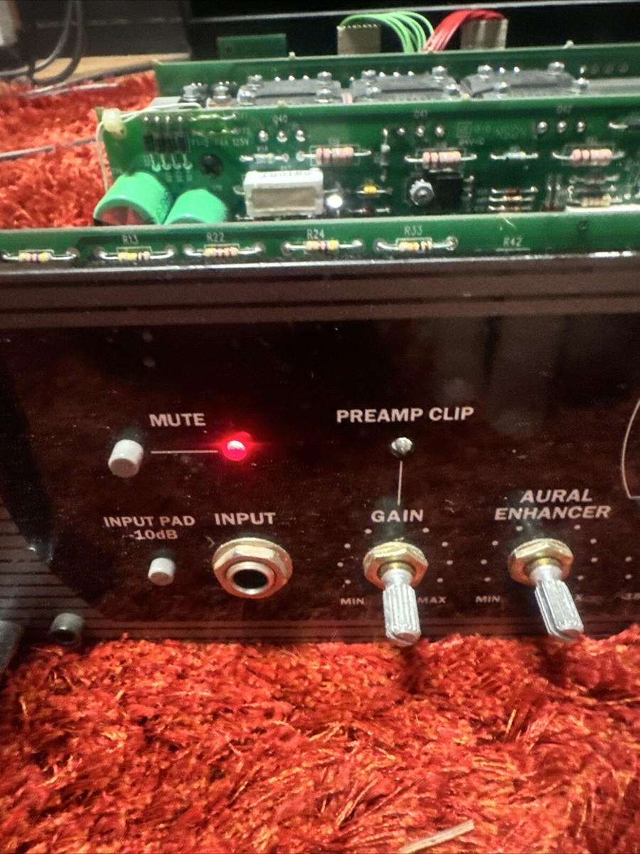 SWR Working Pro 400 400W Rackmount Bass Amp Head 1990's XLT Shape
